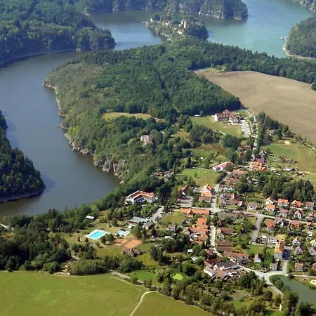 Kamp alanı Bungalovy Zvikov Zvíkovské Podhradí